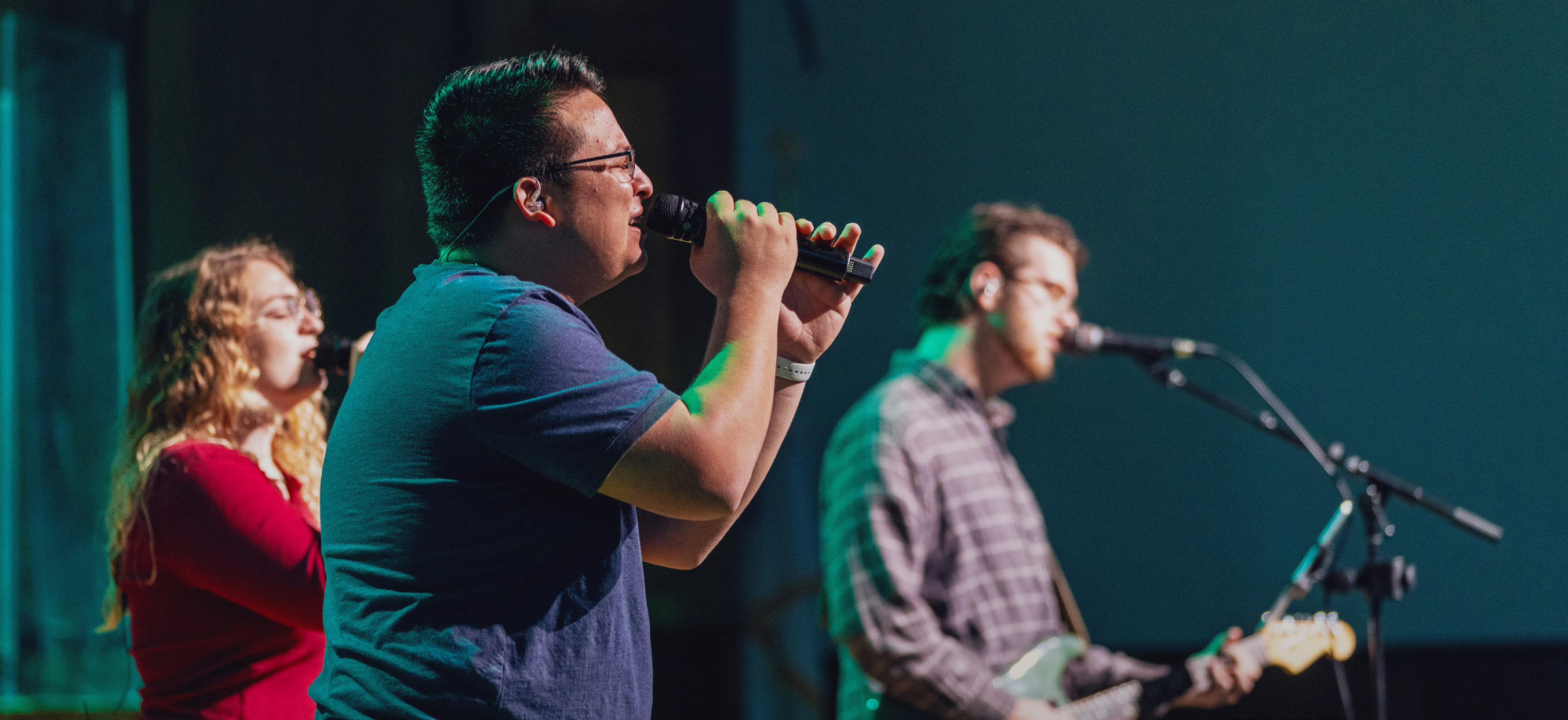 JBU Chapel Bands Serve In Worship