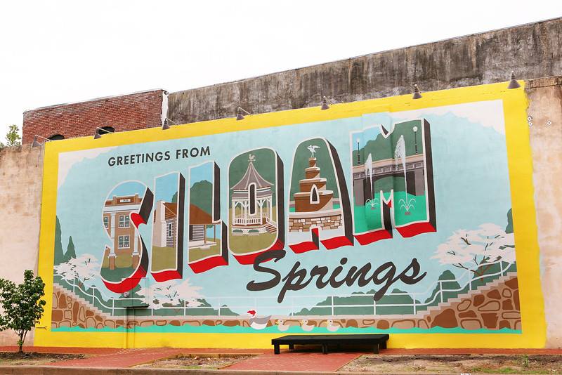 Alumnus Celebrates Hometown with Vintage Postcard Mural