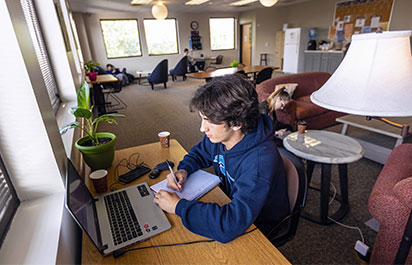 JBU Announces Fall 2021 Online Undergraduate President's List