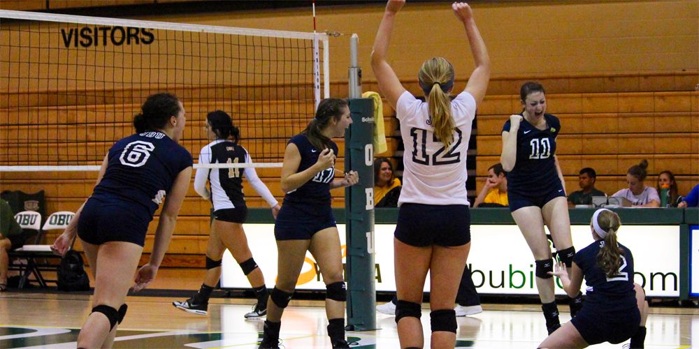 Scrappy Effort Falls Short in 3-1 Loss to No. 10 Bison