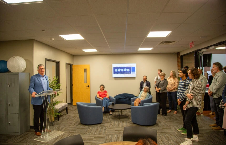 JBU Announces Opening of The Schmieding Foundation Commuter Student Lounge