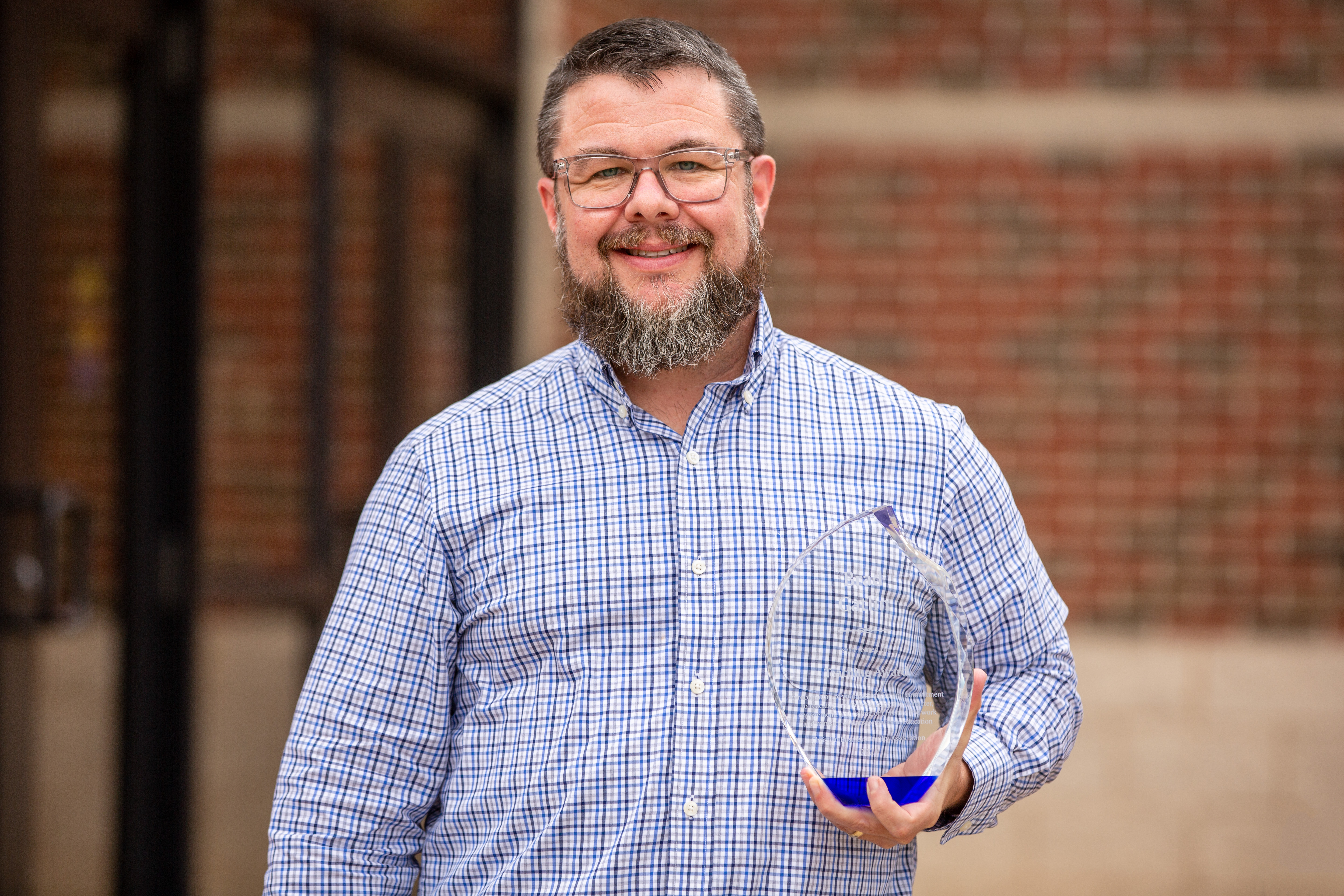 JBU Professor Wins 2021 Teaching Award