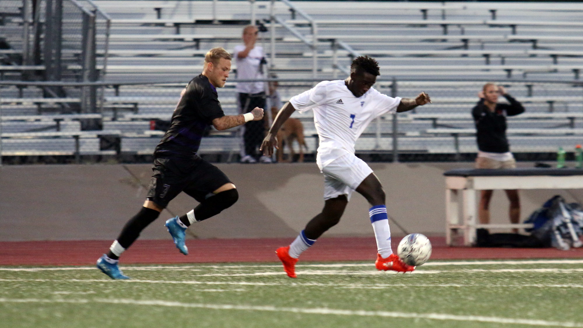 Men’s Soccer Loses Grip on 2-0 Lead, Drops First Match of Season
