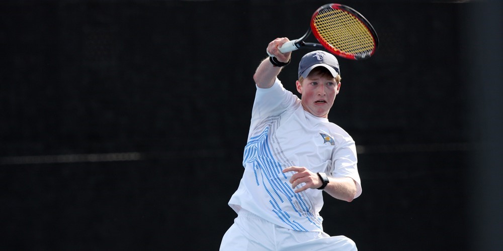 Kuykendall Lone Bright Spot as Men's Tennis Bows From Regionals