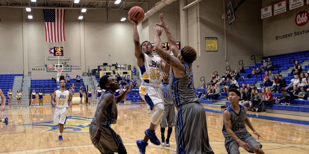 RUN ELIMINATES STRONG FIRST HALF, MEN'S BASKETBALL DROPS FIFTH STRAIGHT AT SAGU