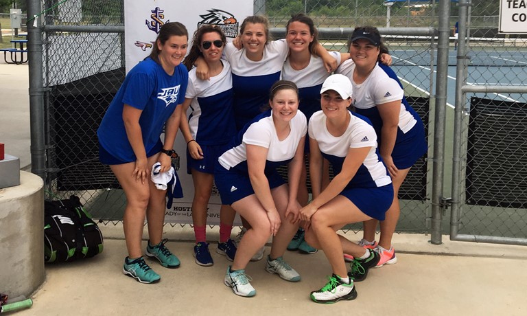 WOMEN'S TENNIS WRAPS UP THIRD PLACE FINISH