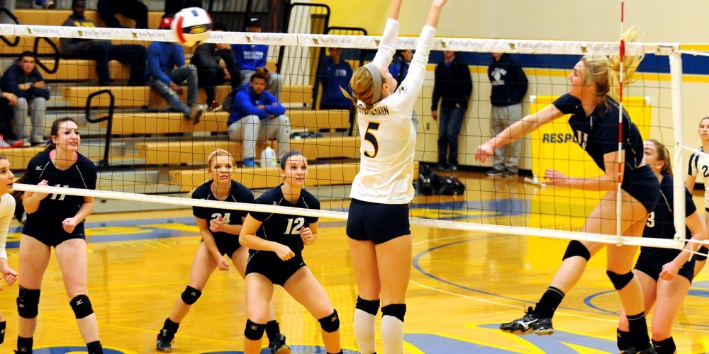 Seniors Lead Golden Eagles in Valiant Effort; JBU Drops Tournament Semis at Wayland