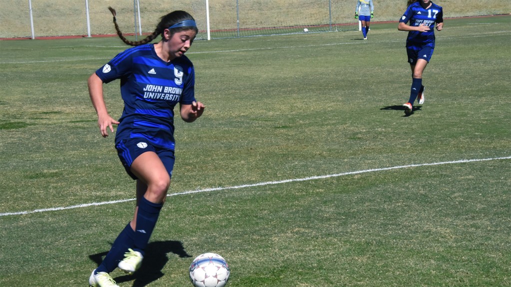 Women’s soccer dismantles Wayland Baptist, eyes conference title