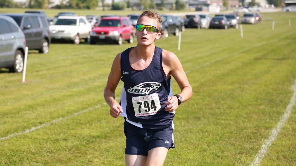 Uzelac’s new personal best powers Golden Eagles to second-place finish